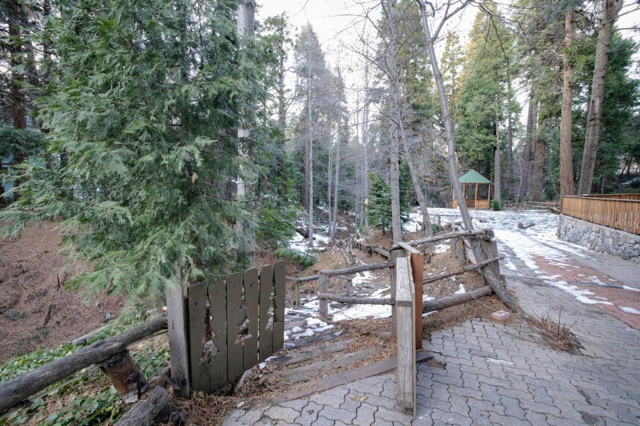 Arrowhead Tree Top Lodge Lake Arrowhead Exterior foto